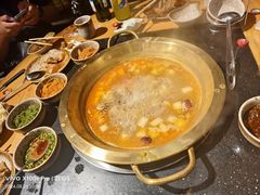 -顶顶汤火牛排火锅·经典铜锅涮肉