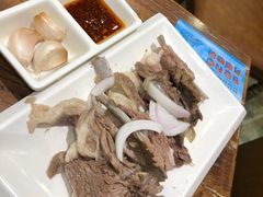 -清真·玛丽亚新疆菜主题餐厅(浙江中路店)