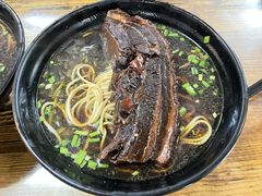 -小龙大肉面馆