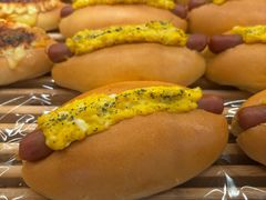 鸡蛋沙拉热狗包-好利来(东四店)