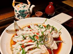 -老宅藕香·湖北菜·非遗藕汤·武昌鱼(黄鹤楼景观店)