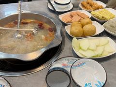 -光头药膳鸡(莱茵小镇店)