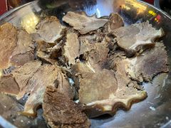 -老石黑山羊毛驴肉火锅(金凯广场店)
