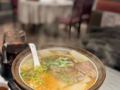 -炆艺乳鸽·煲仔饭大排档(望京来广营店)