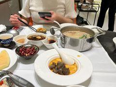 -红鼎豆捞·非遗鲍皇汤火锅(宝丰路店)