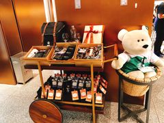 零售区-星巴克臻选(北京颐堤港中心第二店)