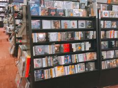 -诚品(信义店)