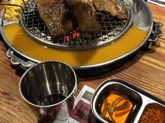 -青瓦炭韩潮烤肉(花园道店)