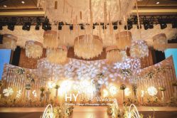 -HY小曼wedding·TOPYOUNG团队