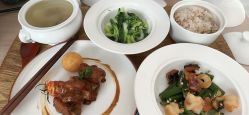 -弗蕾亚·辰月月子度假中心(光谷店)
