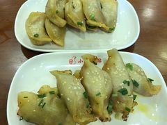 -小姜锅贴(凤凰街店)