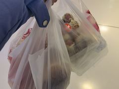 -白玉兰食品甜凤店(合生汇店)
