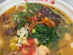 -文山荷鲜居(翠湖店)