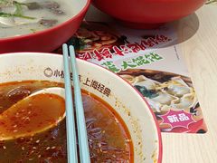 -小杨生煎(金山百联购物中心3楼店)