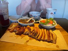 -大头虾越式风味餐厅(光明广场店)