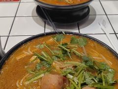 -肥汁米蘭香港米线(长宁来福士店)