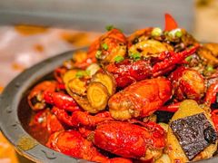-霄汉牛三鲜湖北砂锅菜(万松园2店)