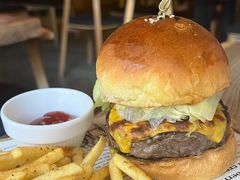 -Common Table · Brunch & Coffee