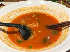 -茶花妹子云南餐厅(传媒大学店)