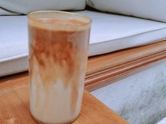 红豆沙拿铁-Line 咖啡(石厦花园店)