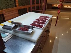 -元一希尔顿酒店·鲜切牛肉火锅禅自助餐厅