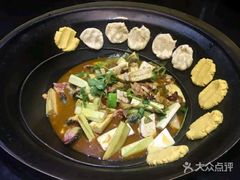 -缘福乡村铁锅炖民宿(八达岭店)