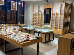 -无界眼镜MaxLess(滨江星光大道店)