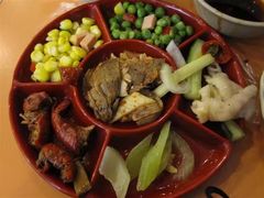 小吃拼盘-龙抄手(春熙路总店)