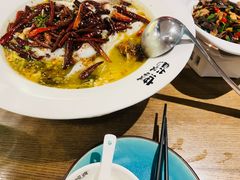 -酸渡·老坛酸菜鱼·现炒下饭菜(港惠新天地店)