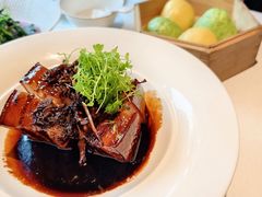 黑松露东坡肉配窝窝头-味钱塘·钱塘浙宴(宋城之江银泰店)