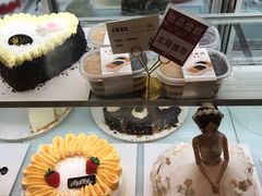-焙丽拾光(麦凯乐直营店)
