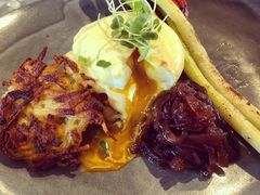 -ROAST coffee & eatery