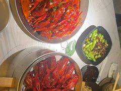 -巴厘龙虾·榜首油焖大虾(音乐学院·沿江酒馆店)