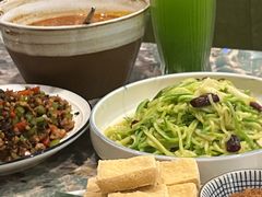 -浩海火燒雲傣家菜(芮欧百货店)