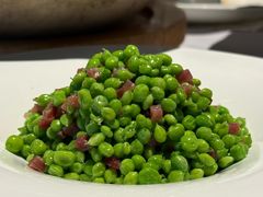 火腿丁手剥甜豆-屋里厢上海菜馆