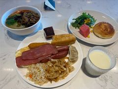 -长沙晚报大道亚朵酒店