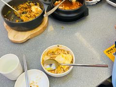 -豚妈妈汤饭·部队锅(南京东路店)