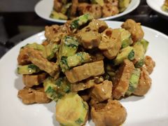 黄瓜拌油条-梅飞酒家(桑园路店)