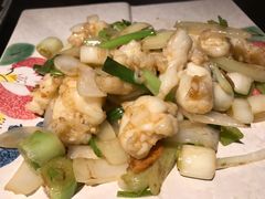 三葱爆龍蝦球-逸东轩(香港逸东酒店)