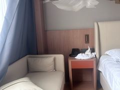 -爱舍海岸酒店(香港中路五四广场店)