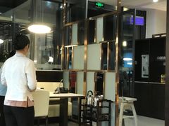 -煲王粤菜餐厅(中侨中心店)