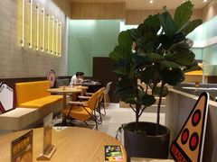 卡座-乐凯撒披萨(海岸城店)