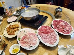 -华哥新鲜猪精品美食