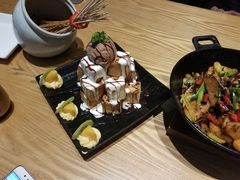 -峨嵋小镇·川菜(勒泰中心店)