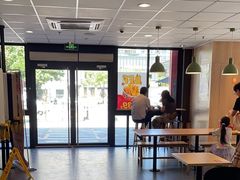 -麦当劳(金山红星美凯龙DT店)