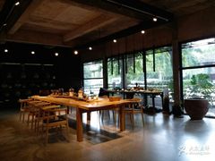 -瓷语堂(上海五维空间创意园店)