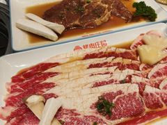 烤厚切梅花肉-韩香福烤肉庄园(华夏路店)