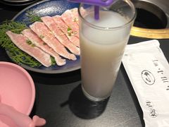 -山川小町·极番烧肉(新地假日广场店)
