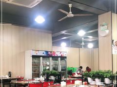 大堂-皖北巫氏三胖地锅鸡(长淮总店)