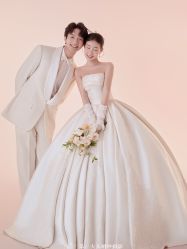 -第一夫人婚纱摄影(南京店)